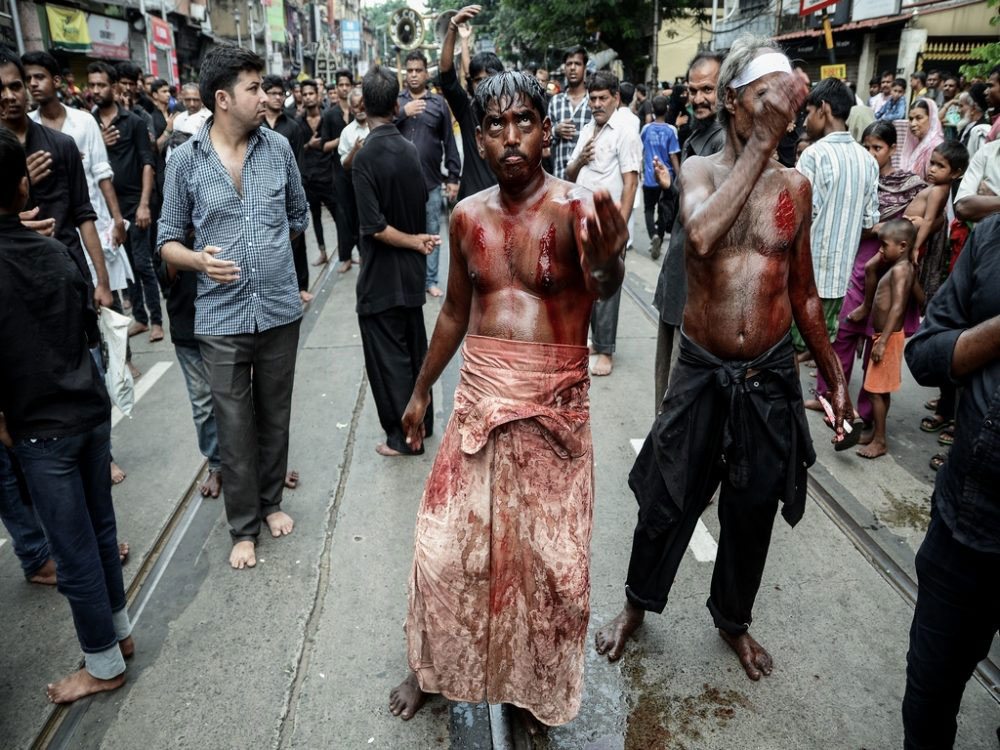 The Act of Mourning; Kolkata, India - Oct 2016